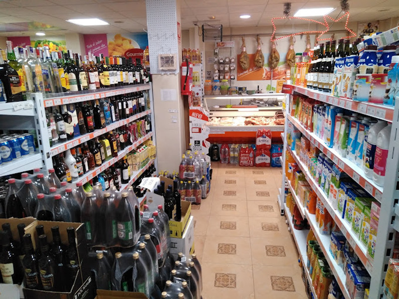 supermercado suma y sigue Noalejo 2